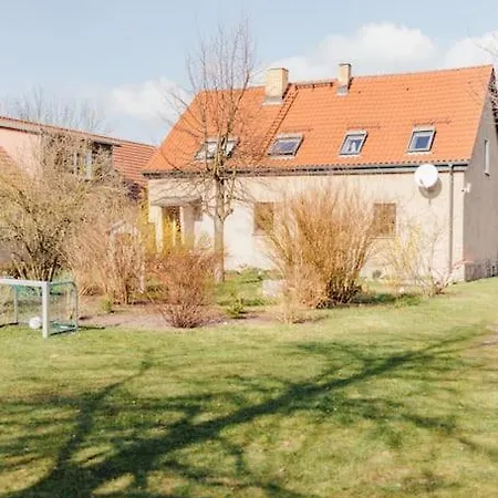 Blick Ins Freie: Landhaus Mit Idyllischem Garten Holiday home